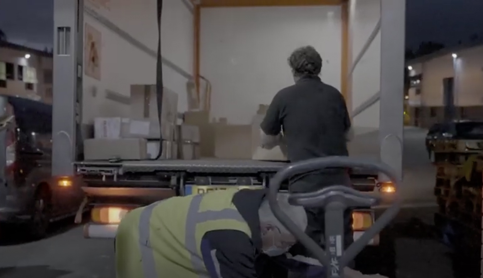 next day and emergency courier services